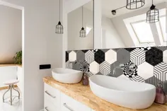 ایده های حمام مدرن کاشی لانه زنبوری سیاه و سفید با الگوی هندسی