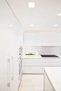 آشپزخانه سفید RESC حداقل مدرن NYC