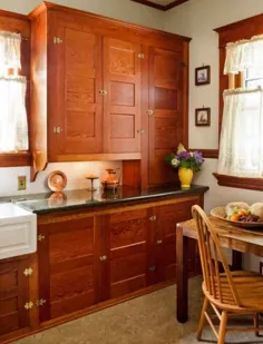 کابینت های آشپزخانه اینستس ... مهره ای با مهره در مقابل شروع ساده