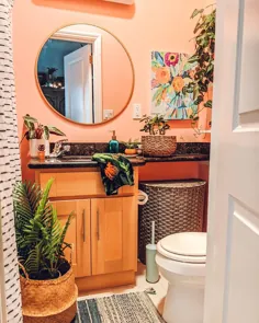 آماندا؟  پست نمایه Instagram Colorful Boho Home: "عشق کوچک حمام !!  این کوچکترین اتاق در آپارتمان است بنابراین من فهمیدم که آسان ترین رنگ برای نقاشی دوباره هنگام حرکت است؟  من دارم..."