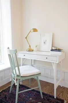 میز سفید با صندلی سبز نعناع - کلبه - دِن / کتابخانه / دفتر