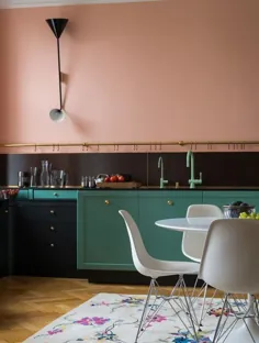 الهام از اتاق رنگارنگ: آشپزخانه ای برای هر رنگ رنگین کمان