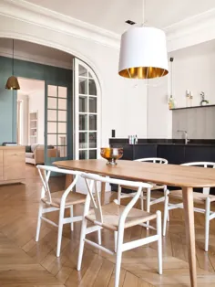 یک آپارتمان پاریسی مناسب خانواده ، رنگ را با کلاس متعادل می کند |  Hunker