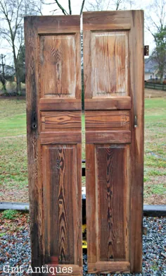 قفسه گوشه ای ساخته شده با درب چوبی قدیمی - جین مارگارت