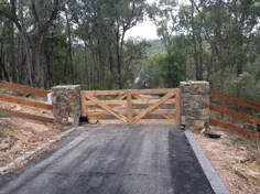 Wooden Gates Victoria: Farm |  تودور |  کشور |  جاده