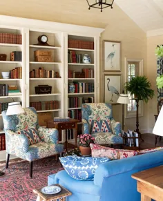 Mark D. Sikes Interiors در اینستاگرام: "یک اتاق خانوادگی سرگرم کننده در واکو ، تگزاس - من به خصوص صندلی های پوشیدهlamaisonpierrefrey را دوست دارم.  این الگو "La Riviere" نامیده می شود
