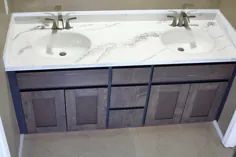 چگونه می توان با استفاده از رزین اپوکسی DIY رویه حمام را دوباره اصلاح کرد - TheDIYPlan