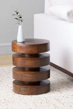 میزهای جانبی DIY برای افزودن فضای بیشتر به اتاق نشیمن