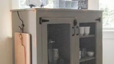 کابینت قهوه درب انبار DIY - یک راه حل عالی برای فضای محدود - Shanty 2 Chic