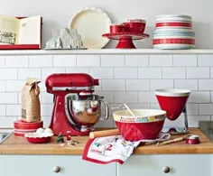لوازم قرمز: خانه و آشپزخانه