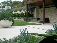 دیوارهای سنگ آهک برای یک باغ خنک - Eco Outdoor