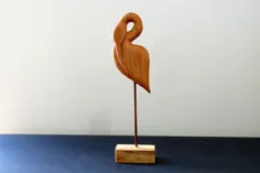 پیکره چوبی پرنده