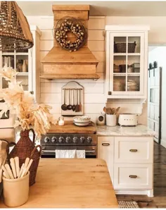 آشپزخانه چوبی داخلی پاییز @ whitetailfarmhouse