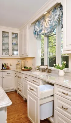 تور طراحی: یک آشپزخانه سفید با ظاهری نرم و کاملاً زیبا - طراحی شده
