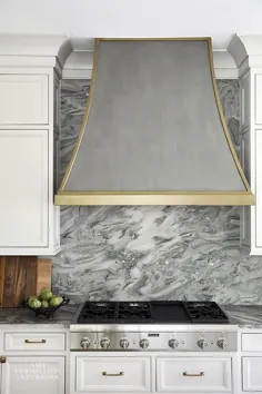تخته سنگ مرمر خاکستری Cooktop Backsplash - انتقالی - آشپزخانه