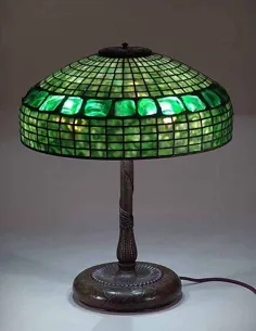 18 "Plain Squares و Turtleback Belt سایه شیشه ای و برنز Tiffany Lamp