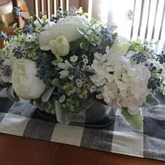 قطعه گل ابریشم برای میز ، طرح مزرعه ای به رنگ خاکستری سفید به سبک خانه مزرعه ، شیک گوش فرنگی و بره