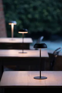 چراغ میز FLOAT در فضای باز / فضای باز توسط AxoLight