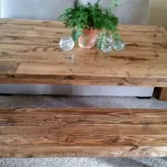 میز خانه مزرعه ساخته شده با چوب انبار انباشته داگلاس