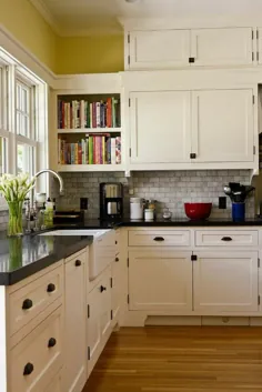 Kücheneinrichtung - Wo solt sol wir die Kochbücher unterbringen؟