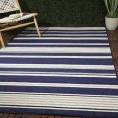 فرش Lorelai Striped Navy Blue / Cream در محیط داخلی / فضای باز