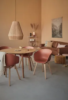 صبحانه گرم Boho Style با صندلی های غذاخوری مدرن HAY به فضایی کاملا قهوه ای / نارنجی احتیاج دارید