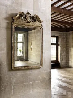یک آینه جورج چوبی و آینه گسو ساخته شده توسط ایرلندی George II
