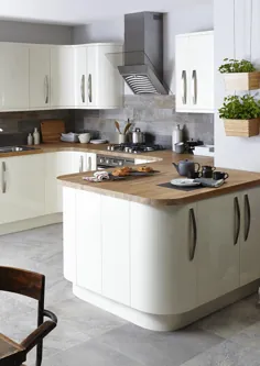 منحنی های عالی آشپزخانه خود را با یک کنتراست جامد به طور کامل برجسته کنید ...