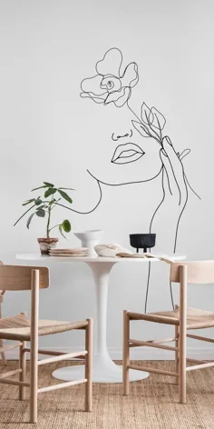 زن خط هنر با کاغذ دیواری گل رز