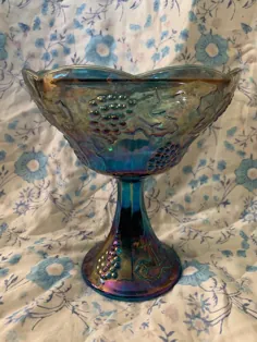 Iridescent Blue Indiana Carnival Glass Harvest انگور میوه |  اتسی