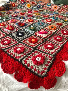 پتوی قلاب دوزی Granny Squares دستباف Vintage |  اتسی