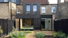 خانه شهری ویکتوریا در لندن با پسوند چوب سوخت شده بازسازی شد