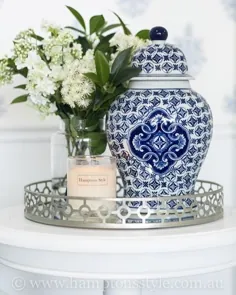 سبک Hamptons در اینستاگرام: "برای دوستداران قطعات تزئینی منحصر به فرد ، شیشه Harlequin با رنگ آبی و سفید رنگ پر جنب و جوش ، یک افزوده خیره کننده به to"