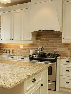 TRAVERTINE SUBWAY MIX کاشی Backsplash |  عاج بژ قهوه ای