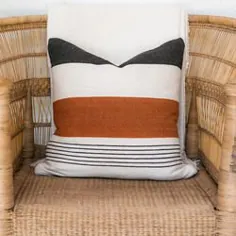 کالاهای نرم Morrow: Esperanza Throw Pillow Rust Stripe