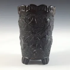 گلدان شیشه شیر سیاه ویکتوریا Vitro-Porcelain Vill Spill Vase - 23.75 پوند