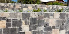روکش دیوار سنگی و سنگ های انباشته شده توسط Armstone