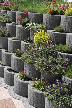 ایده های دیوار حائل - کاشت بتن به عنوان یک ساختار حمایت کننده در باغ
