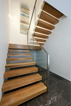 نرده های راه پله شیشه ای 40 - در طراحی داخلی از حس و حال هوا استفاده کنید