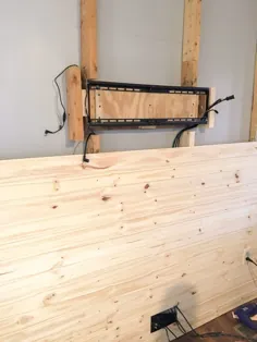 دیوار تلویزیون Wood Plank