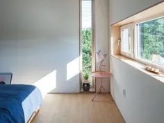 صندلی پنجره را در اتاق خواب معقولانه تنظیم کنید