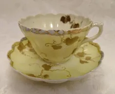 فنجان چای زرد و بشقاب پر رنگ Vintage با انگورهای طلای میناکاری ساخت ژاپن