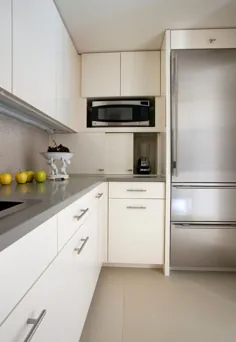 ایده طراحی آشپزخانه - لوازم آشپزخانه خود را در گاراژ لوازم خانگی ذخیره کنید