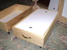 محل نگهداری زیر تخت: جعبه ، سبد ، سطل آشغال و جعبه