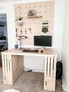 میز جعبه چوبی Easy DIY - ایده آل برای آموزش خانه!