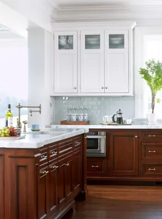 ساده ترین راه برای تمیز کردن کابینت آشپزخانه ، از جمله لکه های چربی سخت