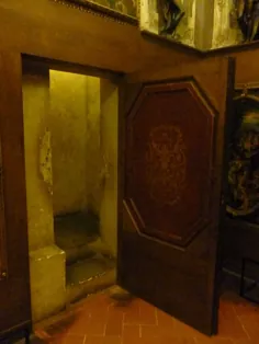 پاساژهای مخفی Palazzo Vecchio - جهنم فلورانس
