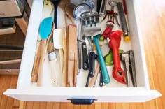 یک پروژه یک سایز متناسب با همه موارد که کشوی آشپزخانه شما را برای همیشه سازماندهی می کند