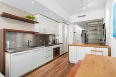 آپارتمان مدرن کوچک در ونکوور فضا و سبک را به حداکثر می رساند