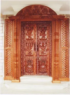درب ورودی اصلی منبت کاری شده چوبی (7 فوت x 7 فوت)